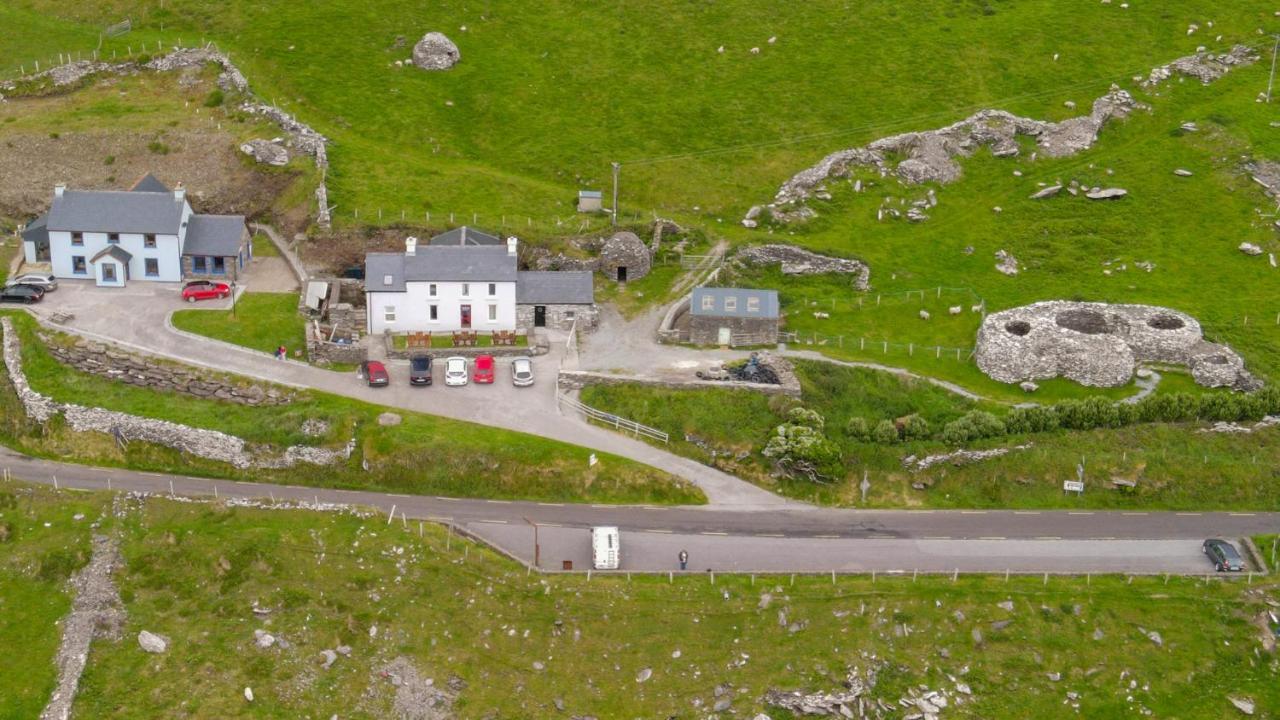 Old Irish Farmhouse Dingle Exterior photo