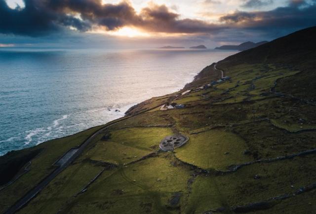 Old Irish Farmhouse Dingle Exterior photo